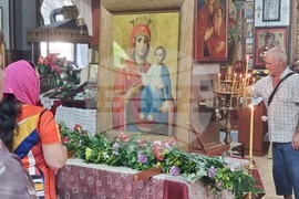 Нова Загора - икона на Пресвета Богородица Акатистна, Атонска