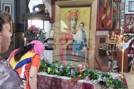 Нова Загора - икона на Пресвета Богородица Акатистна, Атонска