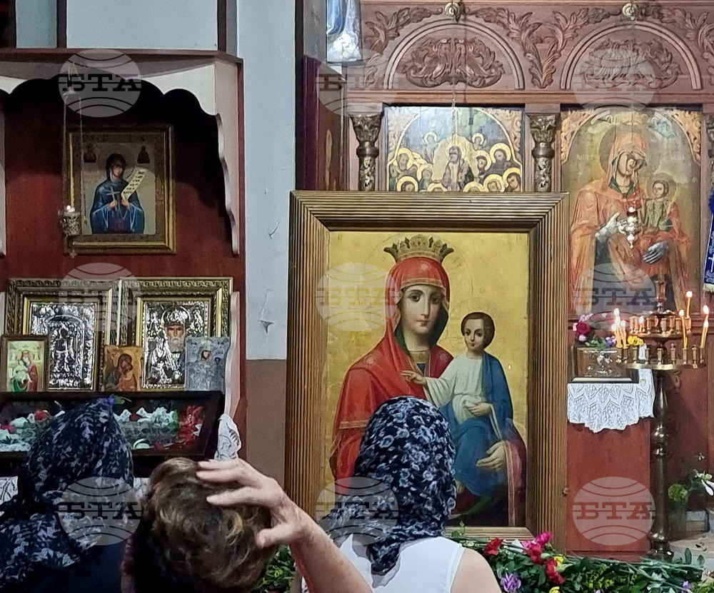 Нова Загора - икона на Пресвета Богородица Акатистна, Атонска