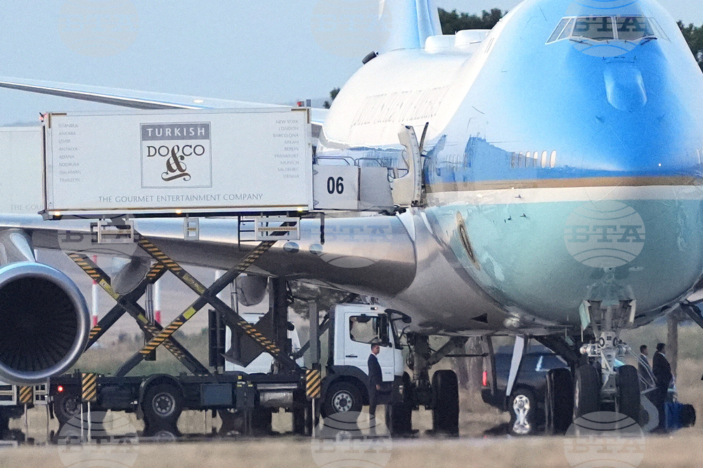 Air Force One Trump