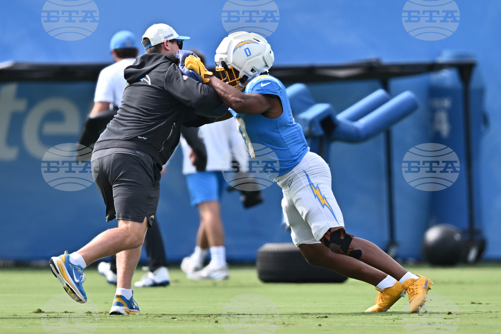 Chargers Camp Football