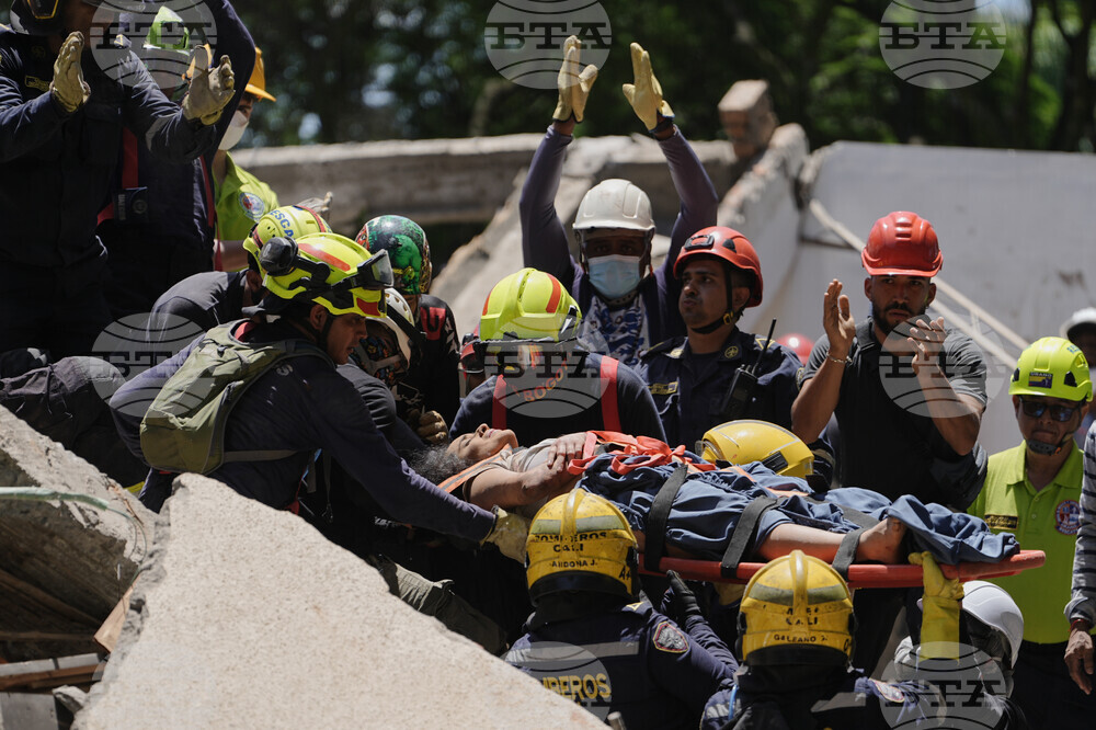 CORRECTION Colombia Earthquake
