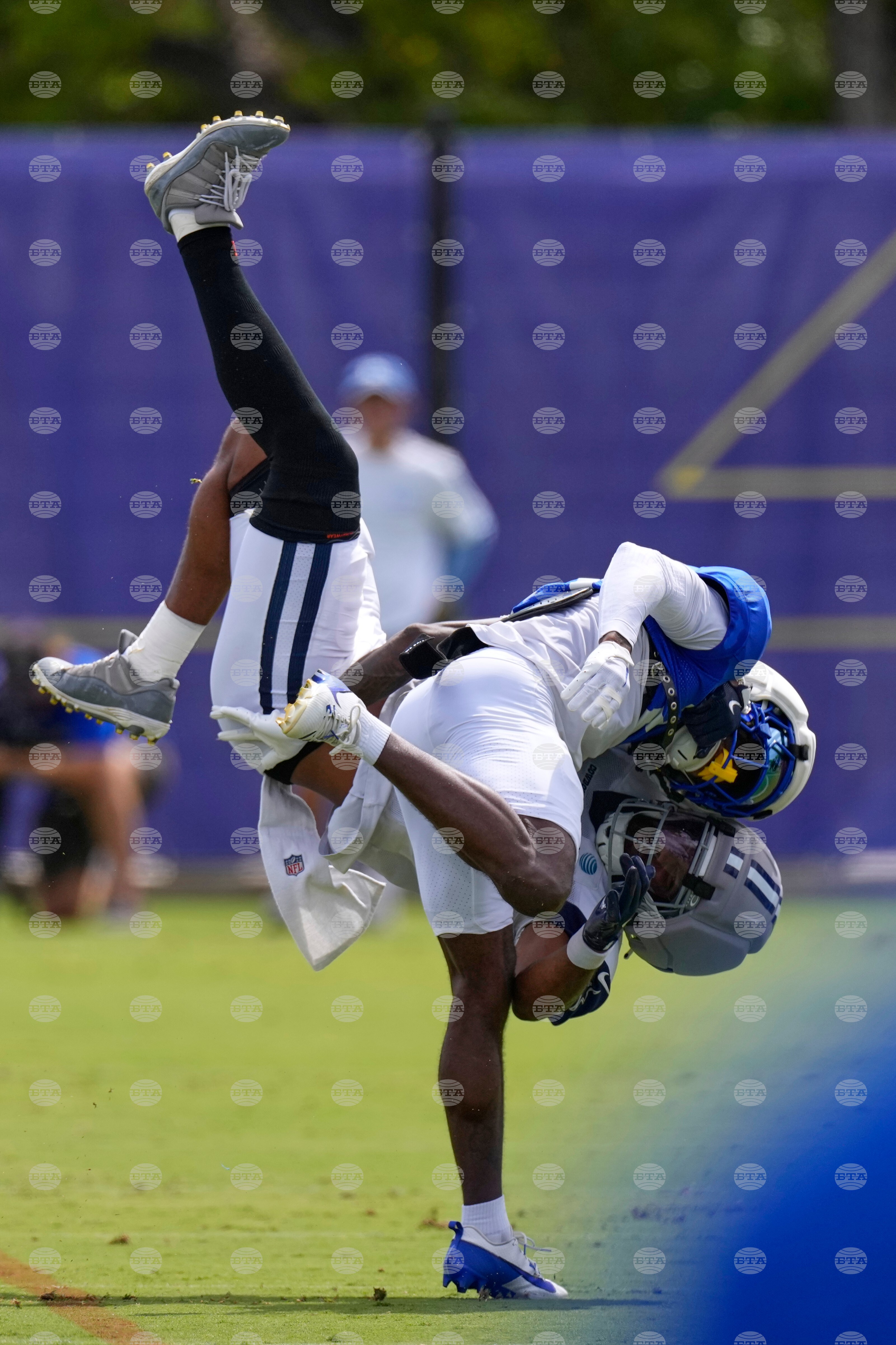 Cowboys Rams Camp Football