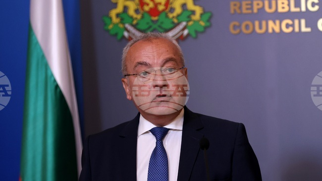 До края на септември трябва да бъде определен размерът на минималната работна заплата, заяви вицепремиерът Гълъб Донев