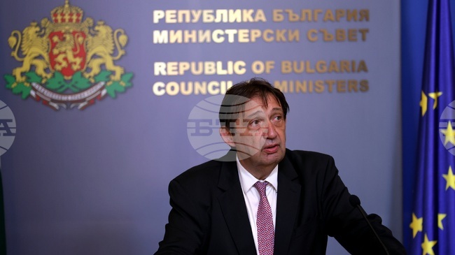 Финансовият ресурс за общините ще се разпределя прозрачно, с решение на МС и справедливо, коментира регионалният министър