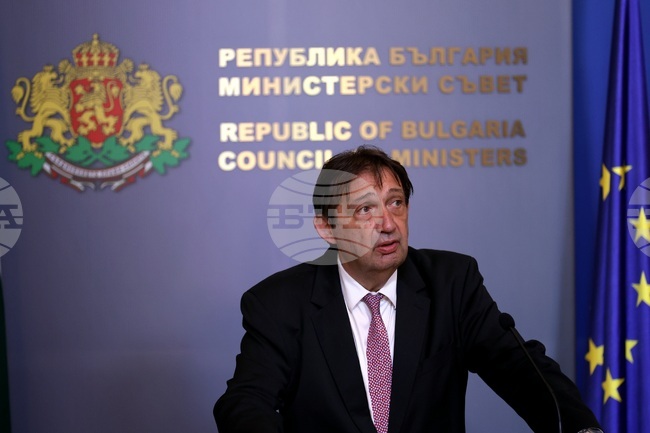 Финансовият ресурс за общините ще се разпределя прозрачно, с решение на МС и справедливо, коментира регионалният министър