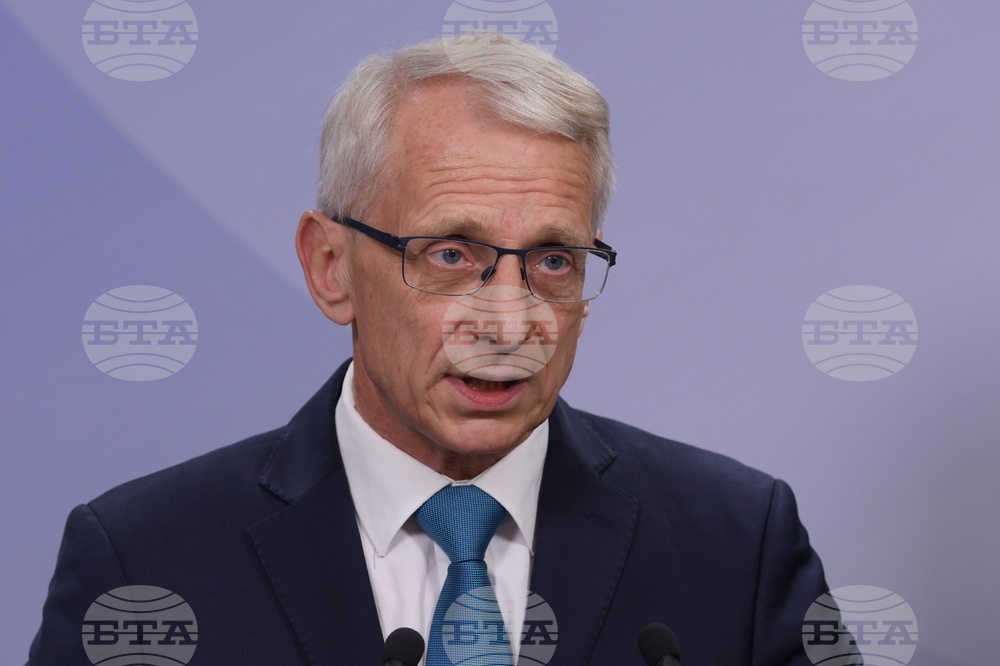 Народно събрание - Николай Денков - Мирослав Иванов - брифинг