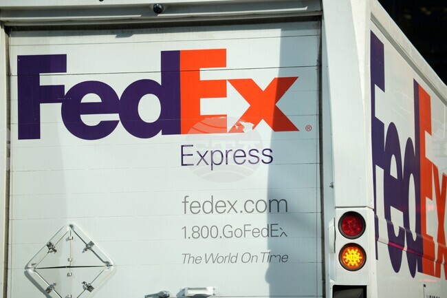 Tariff Refunds Shippers