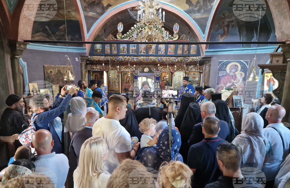 Село Мерданя - посрещане на чудотворната Хавайска мироточива Иверска икона на Пресвета Богородица