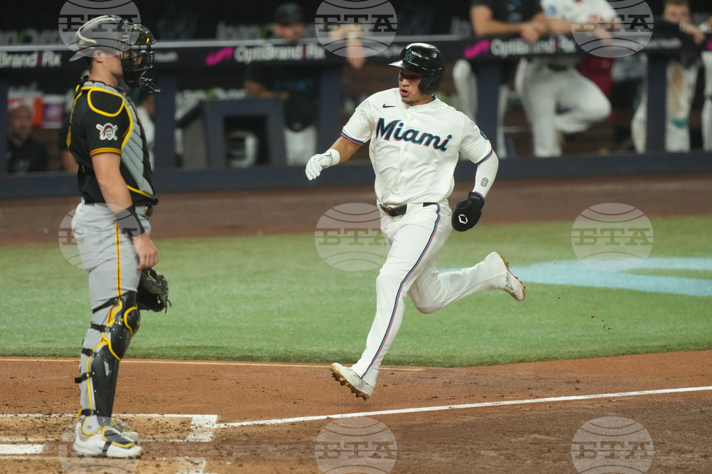 Pirates Marlins Baseball