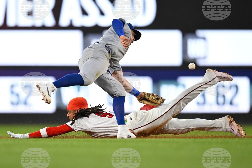 Cubs Nationals Baseball