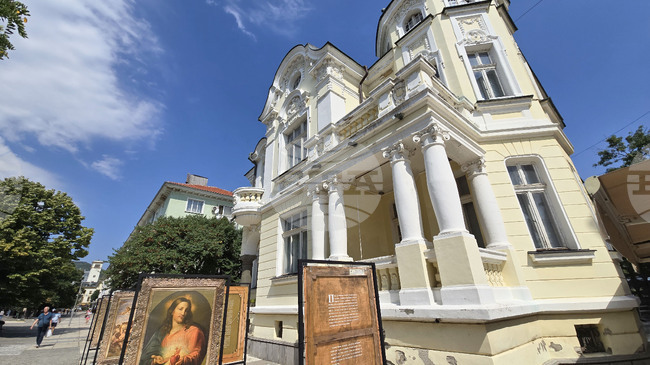 Сливен отбелязва 210 години от рождението на Димитър Добрович с изложба, посветена на творчеството му в Рим