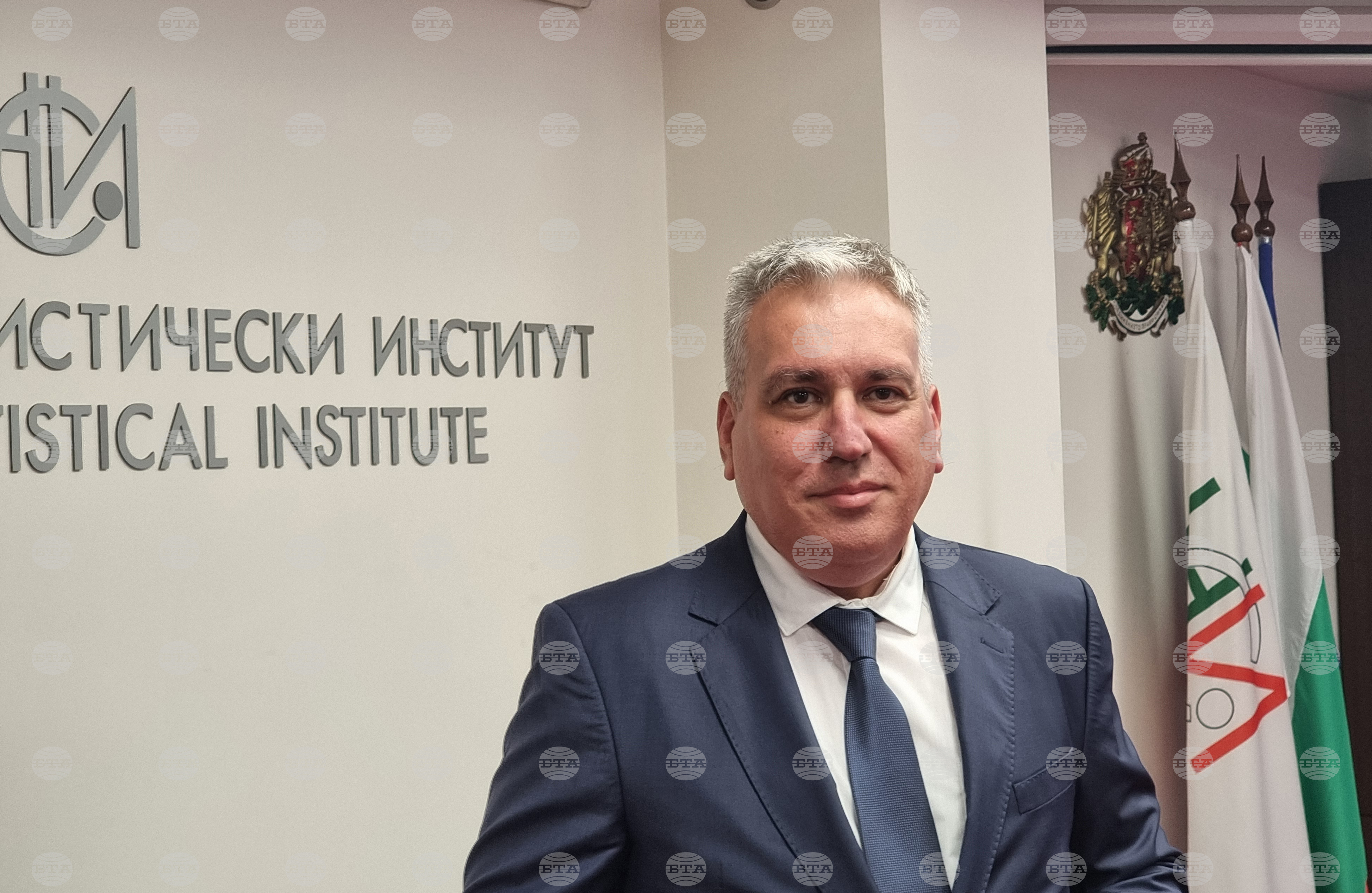 За 10-процентово съкращение на работните места в Националния статистически институт съобщи председателят на институцията