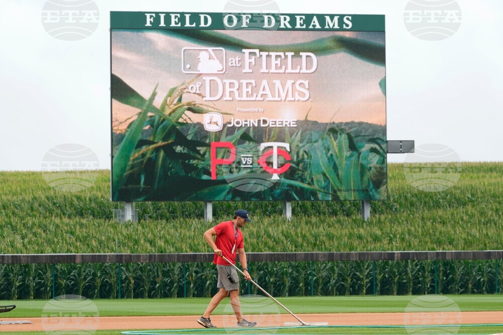 Phillies Twins Baseball