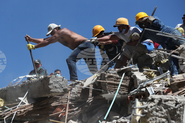 APTOPIX Colombia Earthquake