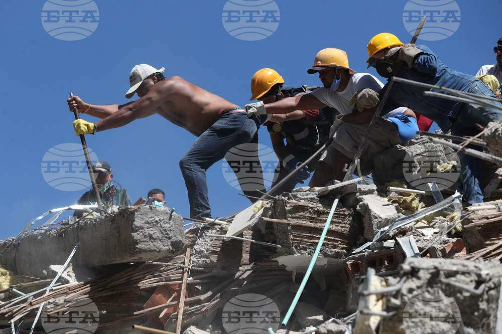 APTOPIX Colombia Earthquake
