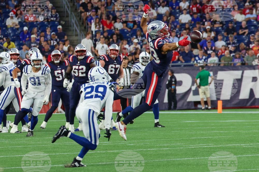 Colts Patriots Football