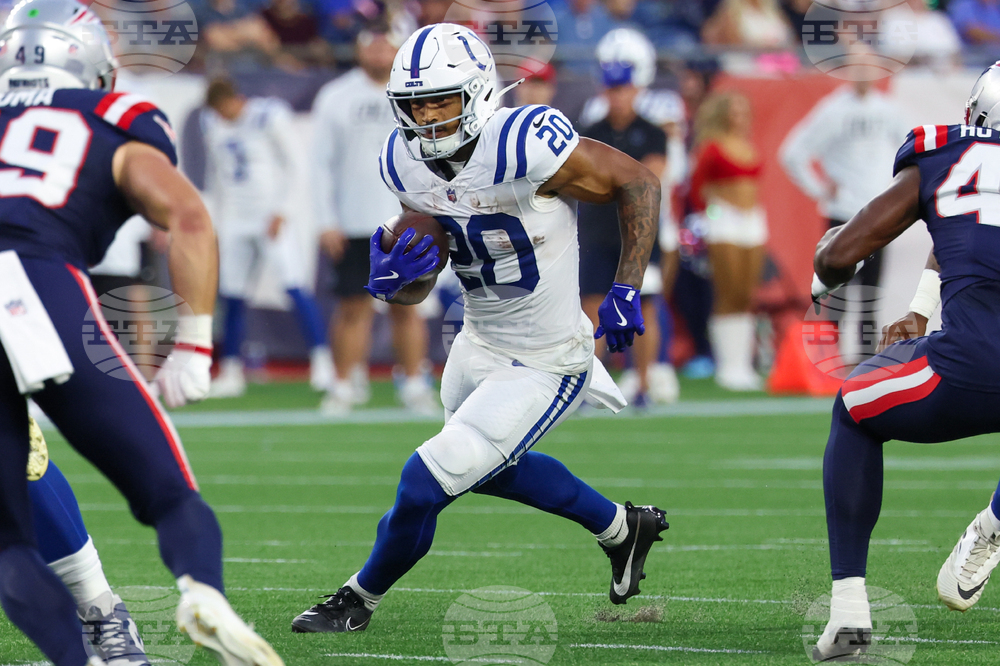 Colts Patriots Football