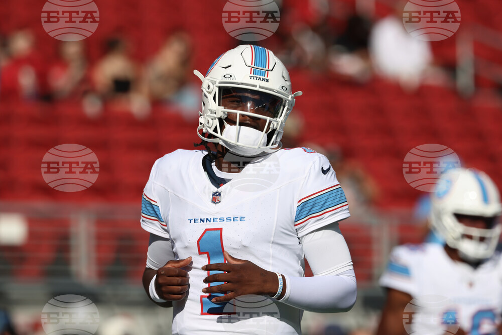 Titans 49ers Football