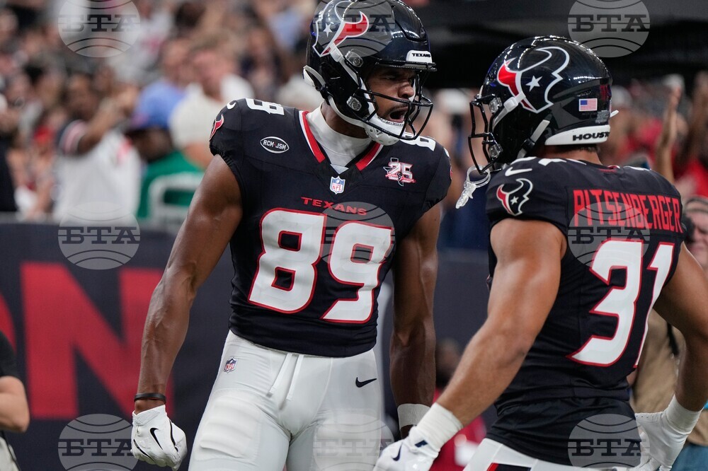 Chargers Texans Football