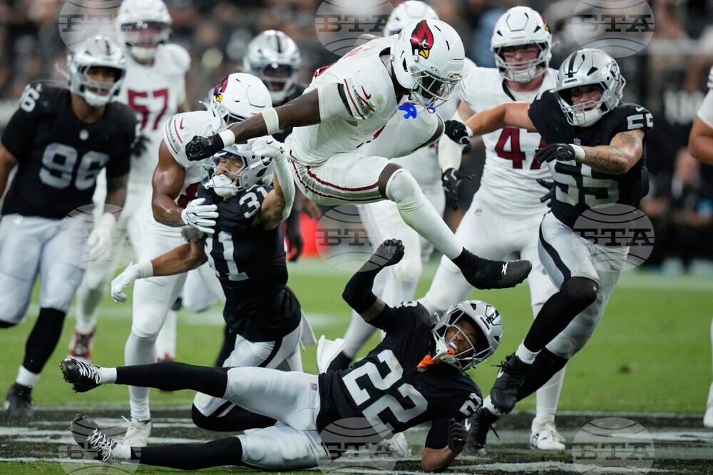 Cardinals Raiders Football