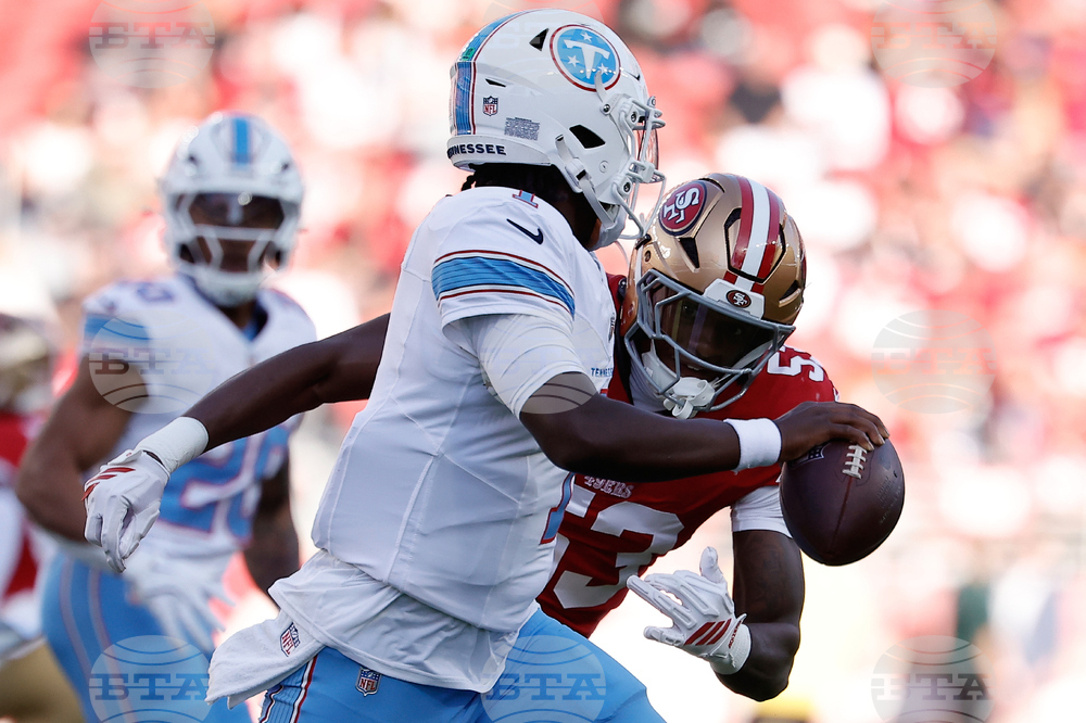Titans 49ers Football