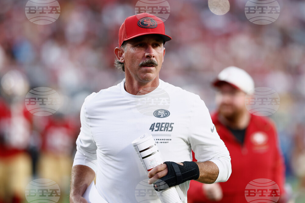 Titans 49ers Football