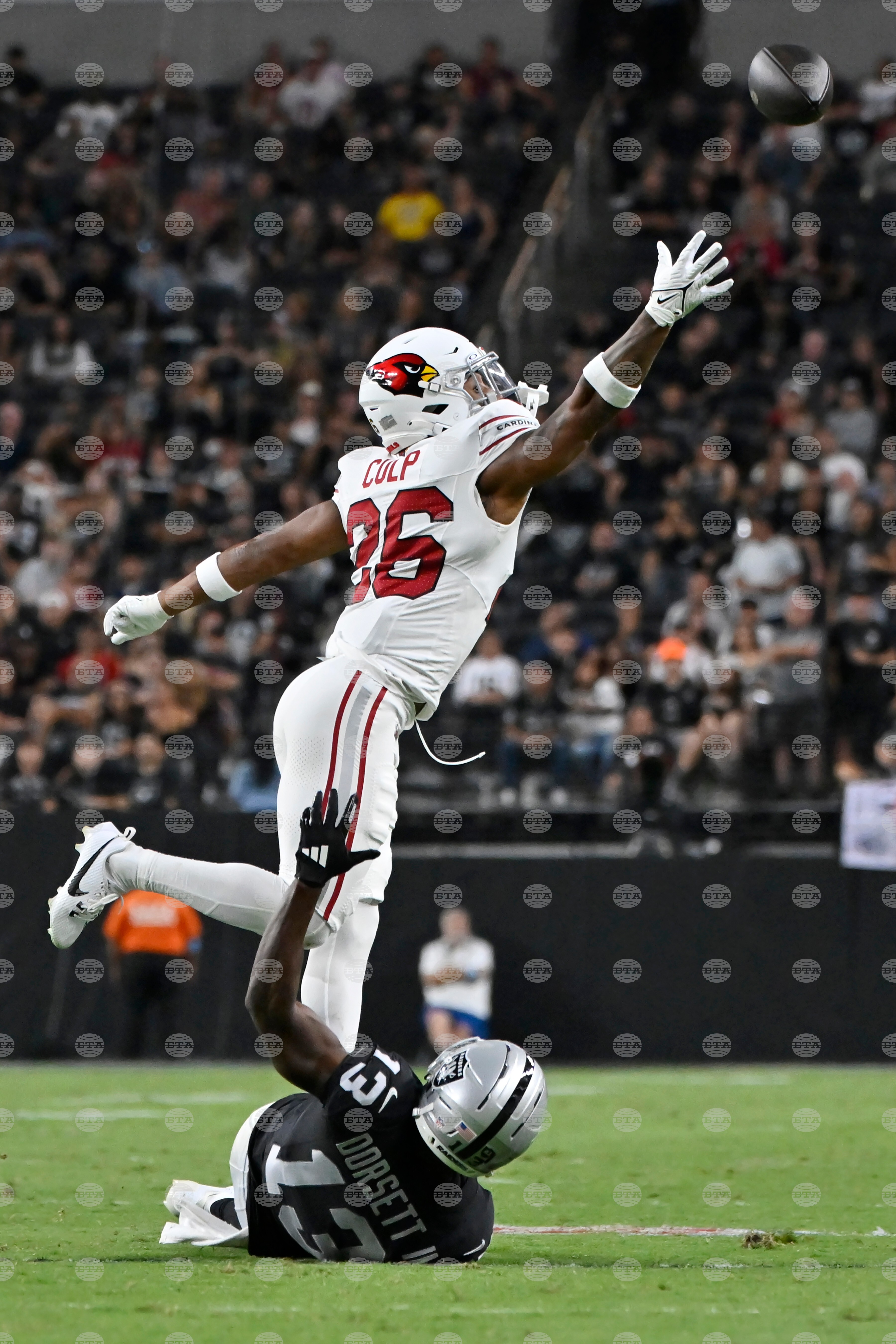 Cardinals Raiders Football