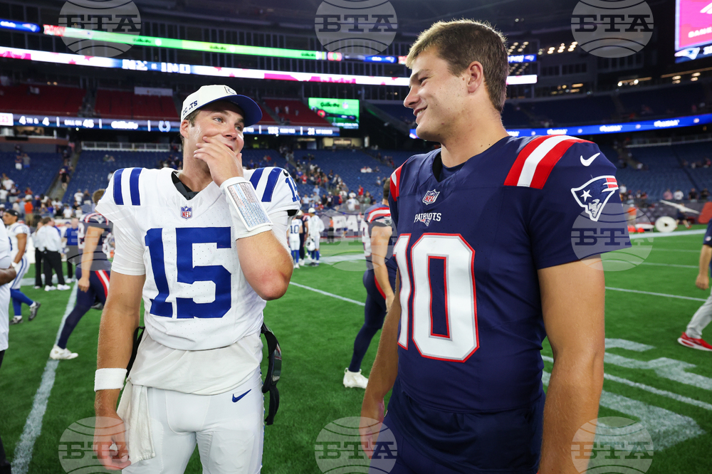 Colts Patriots Football