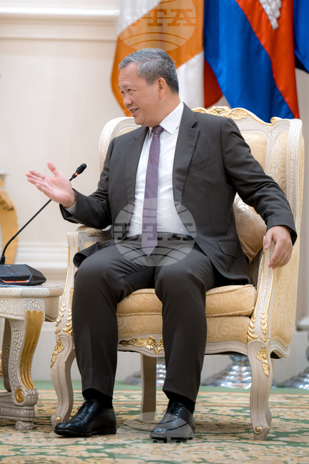 Cambodia US Defene