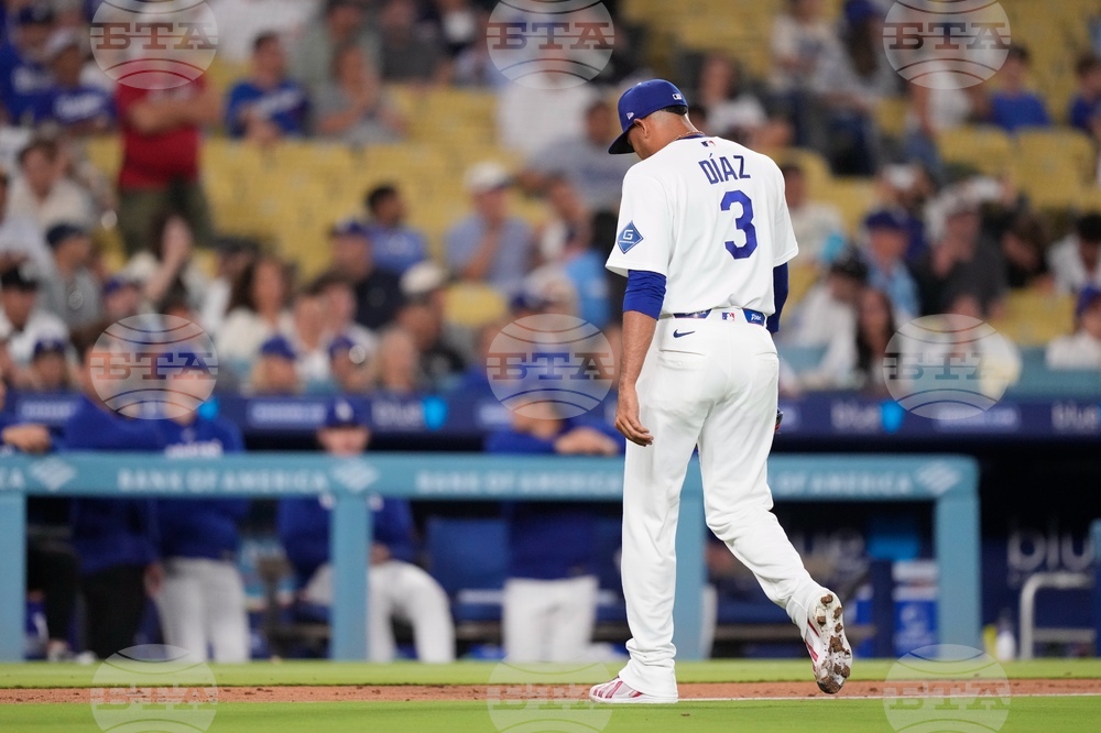 Brewers Dodgers Baseball