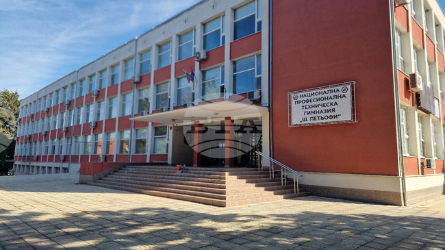 НПТГ „Шандор Петьофи“ в Разград ще надгражда професионалното образование в партньорство с бизнеса