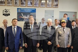 Плевен - Румен Радев - Изнесен комплекс за авиационно образование - барелефи - откриване