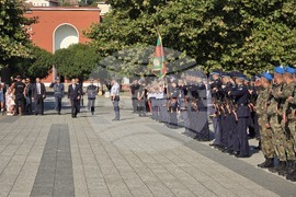 Плевен - Румен Радев - ВВВУ „Г. Бенковски“ - 75-и випуск - изпращане