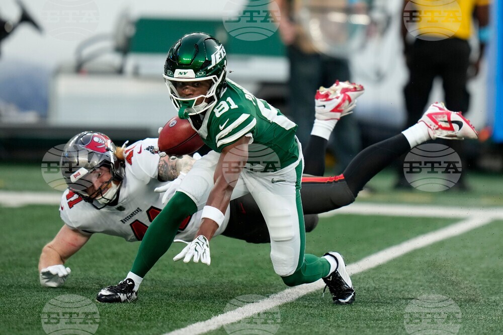 Buccaneers Jets Football