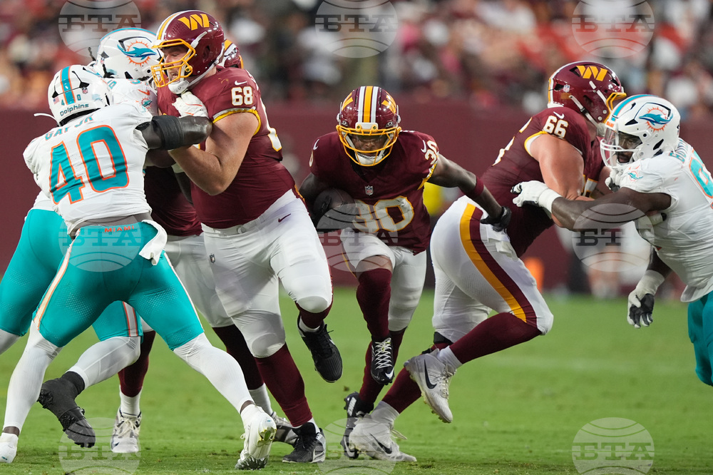 Dolphins Commmanders Football