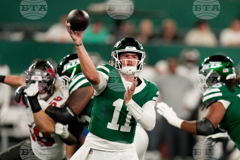 Buccaneers Jets Football