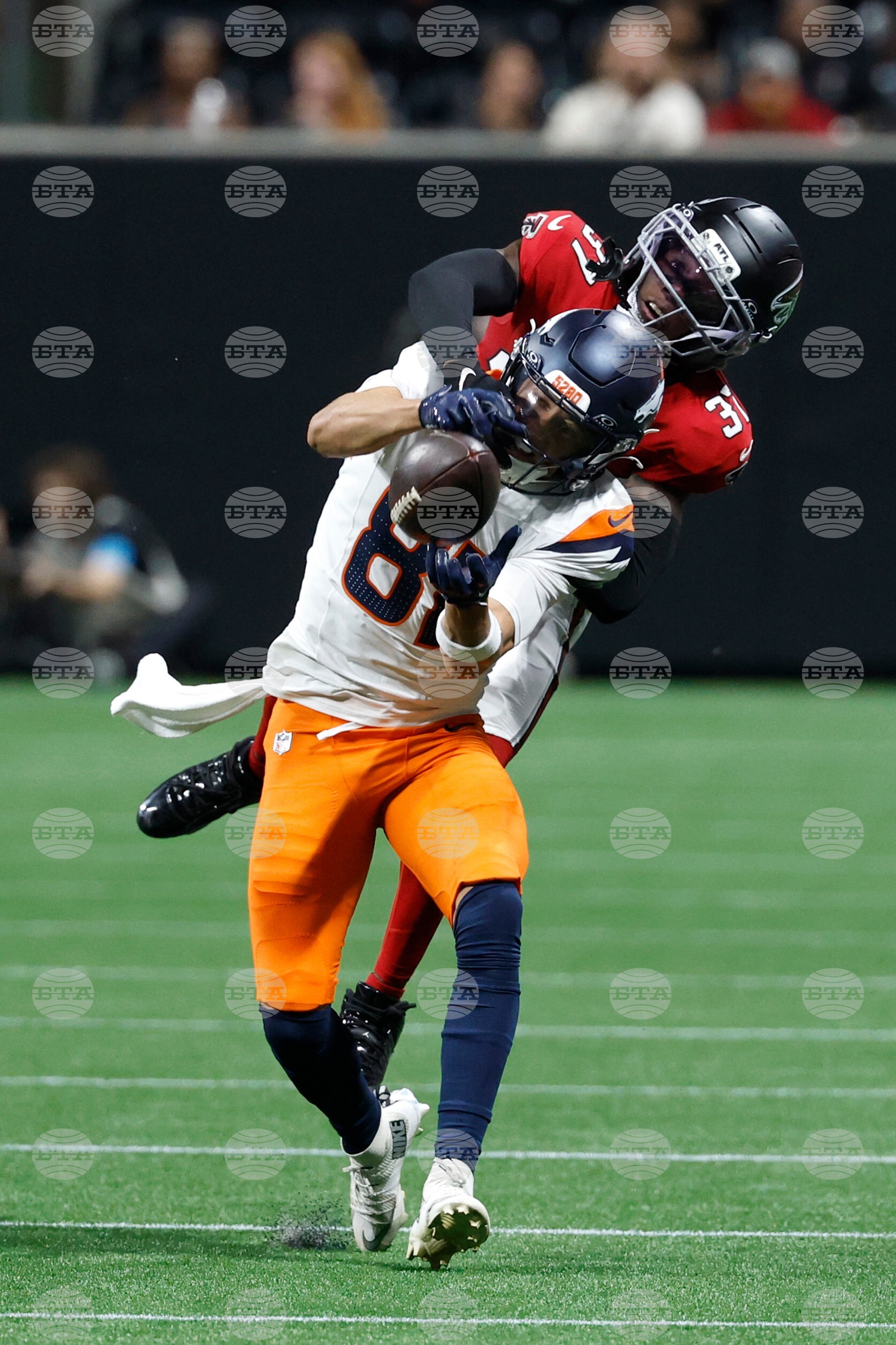 Broncos Falcons Football