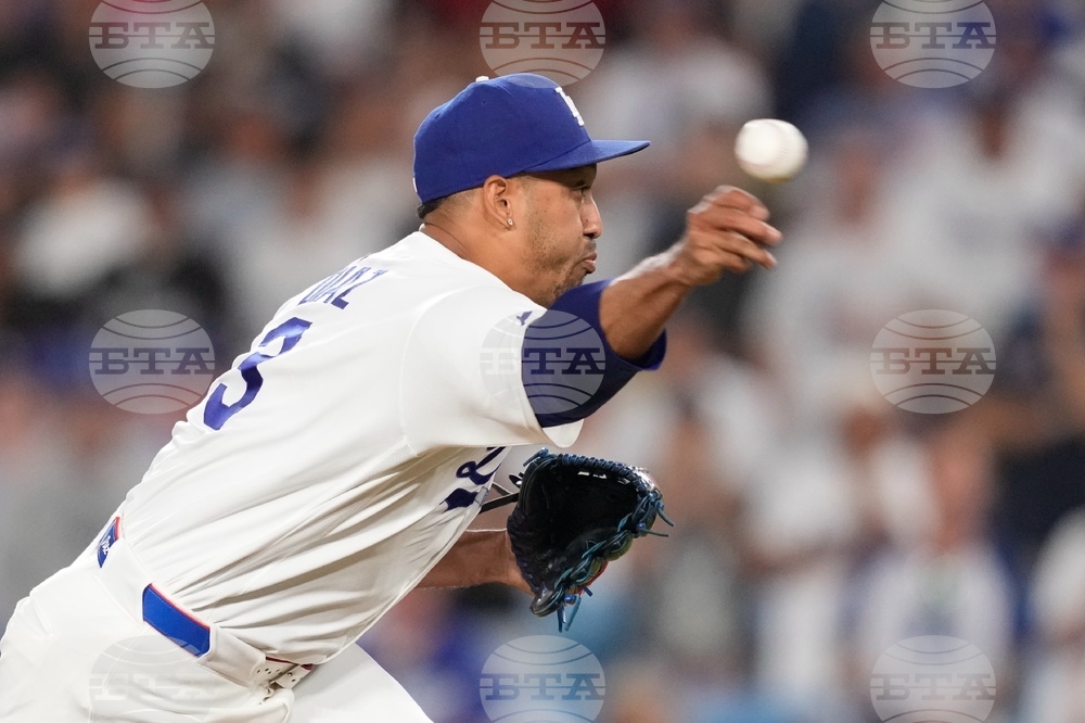 Brewers Dodgers Baseball