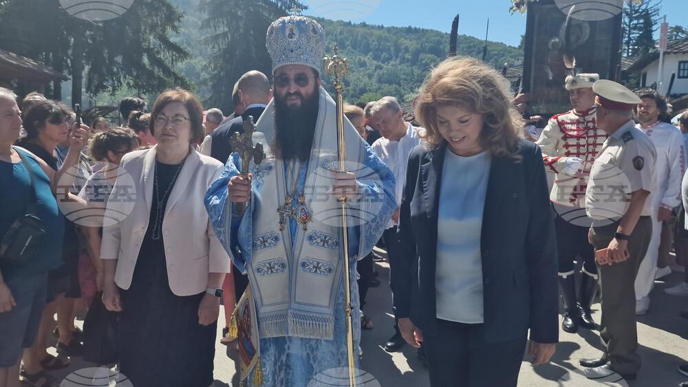 Троянски манастир - храмов празник - Илияна Йотова