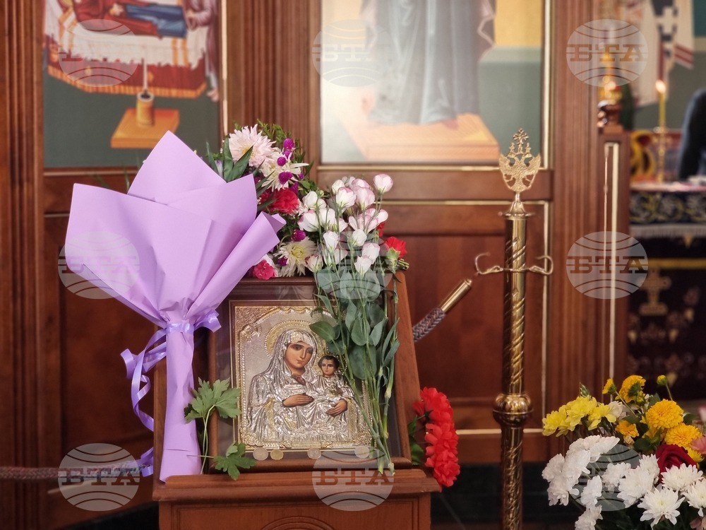 Ямбол - църква „Успение на Пресвета Богородица“ - храмов празник