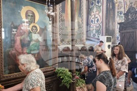 Пазарджик - Успение Богородично - храмов празник - литургия