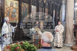 Пазарджик - Успение Богородично - храмов празник - литургия