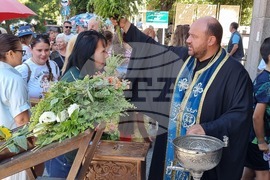 Пазарджик - Успение Богородично - храмов празник - литургия