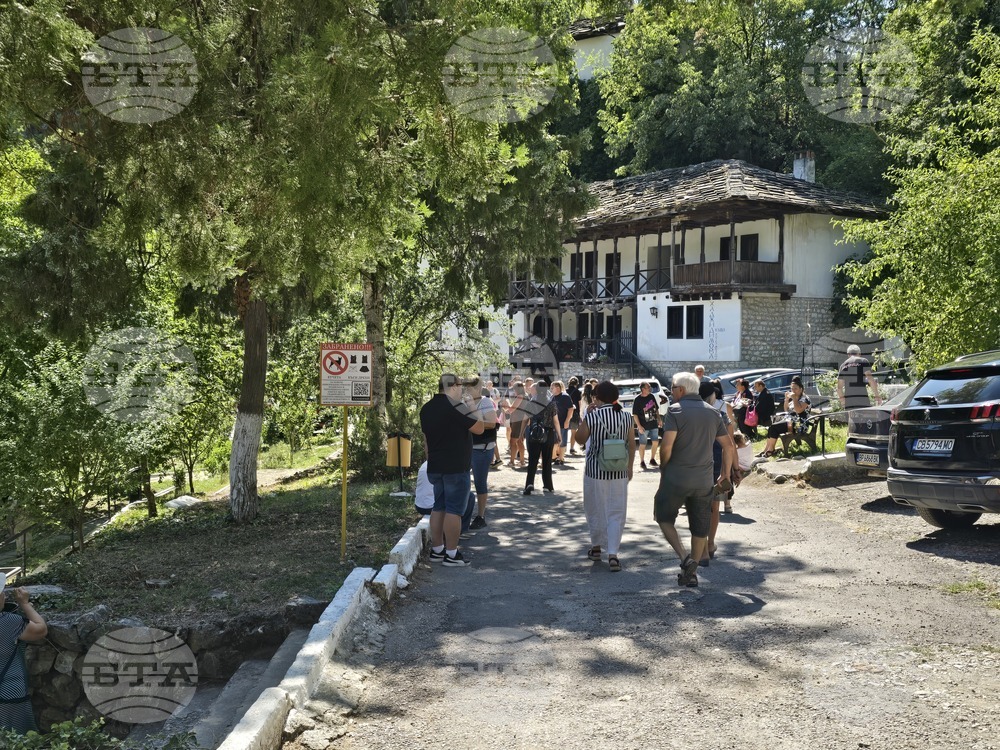 Черепишки манастир - Успение Богородично - храмов празник