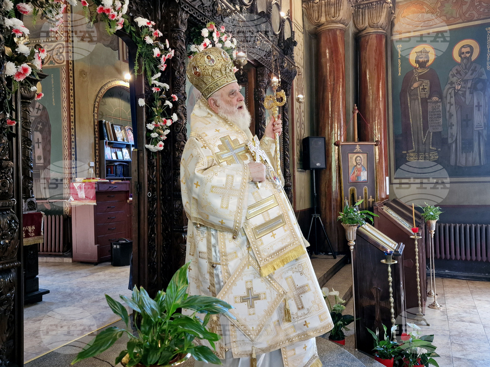 Русе - църква „Св. Успение Богородично“ - храмов празник