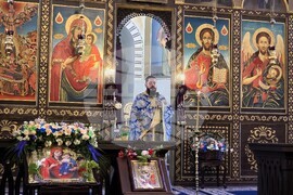 Сливен - литургия - храм „Света Богородица“