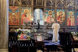 Сливен - литургия - храм „Света Богородица“