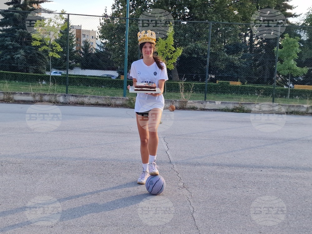 Търговище - Сияна Георгиева - MVP - посрещане