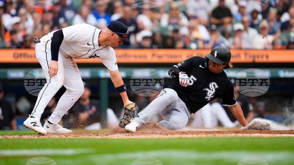 White Sox Tigers Baseball